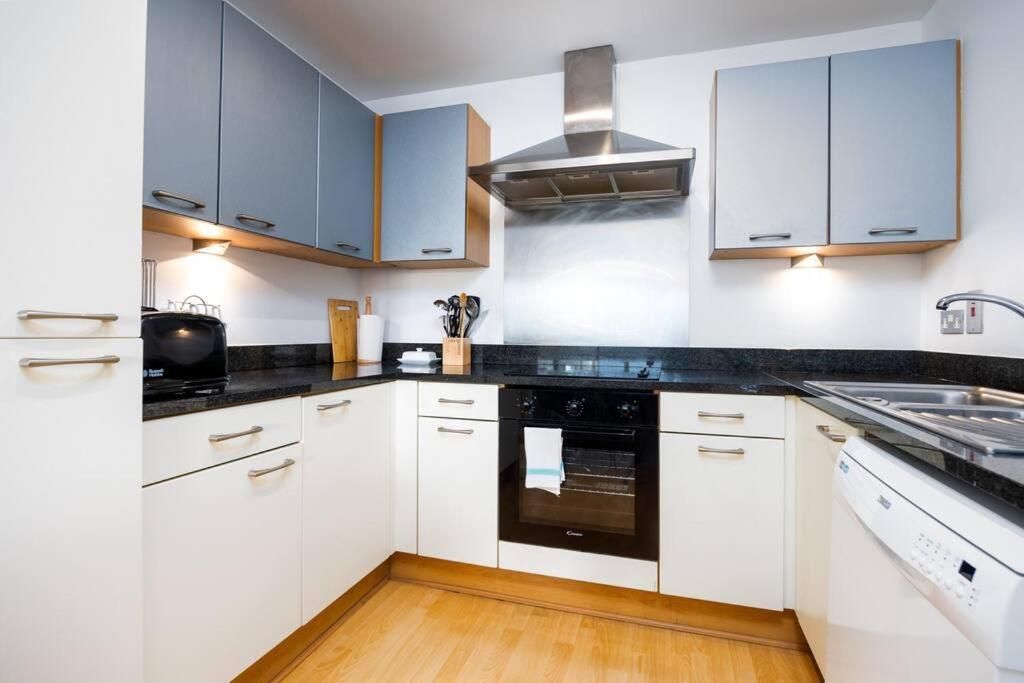 Appartement Lovely 2 Bedroom With Balcony